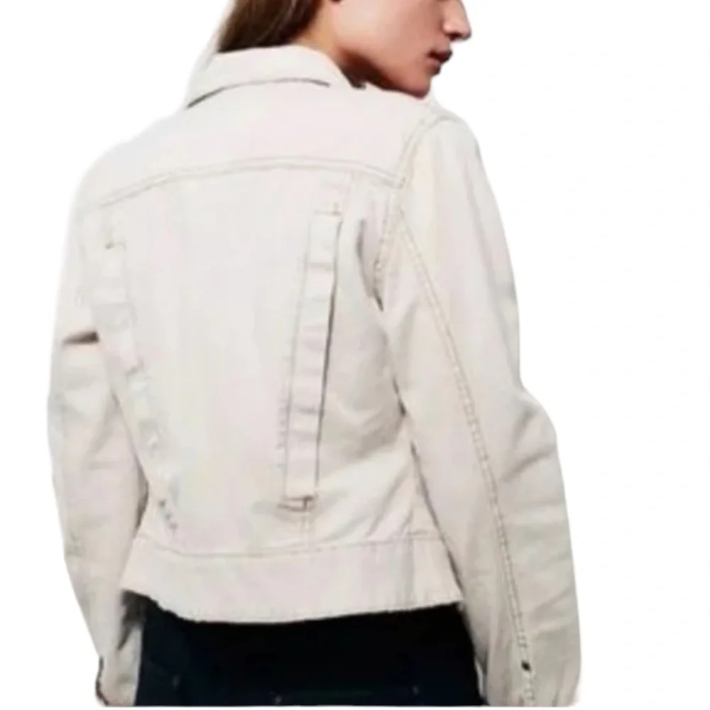 FREE PEOPLE: Fitted Cream Denim Jean Jacket - Size Small - Picture 3 of 11
